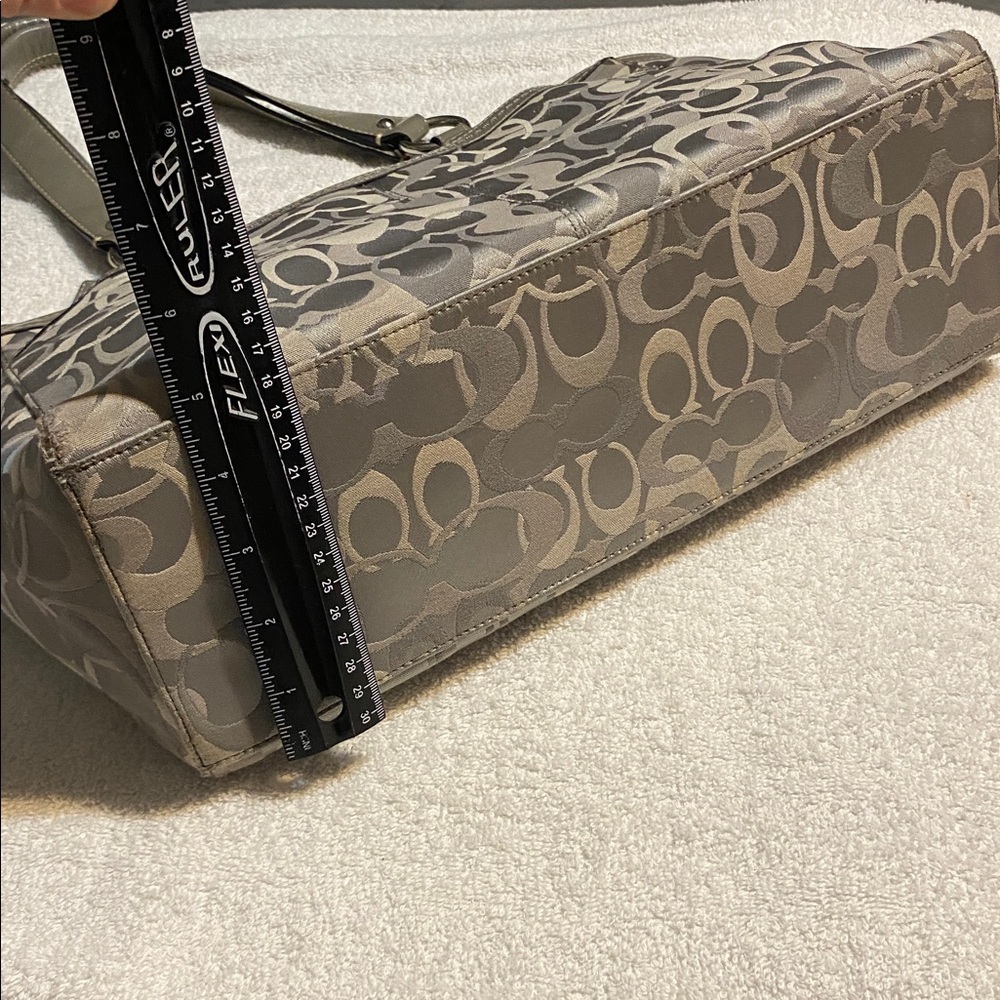 Coach Gray Shoulder Bag - Picture 7 of 10